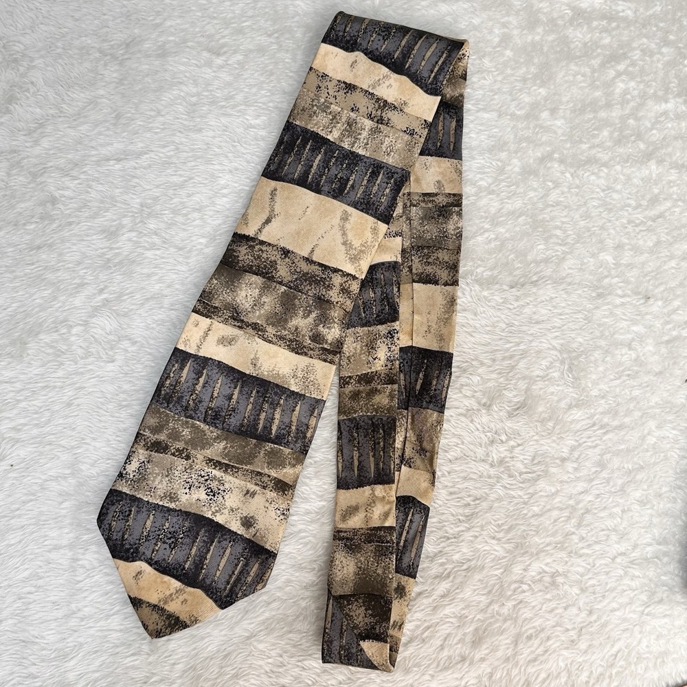 Surrey Mens Silk Tie Abstract Striped Earth Tones Brown Tan Grey Made in USA 803